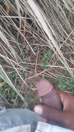 Big ass bhabhi ki call recording par muthi mari