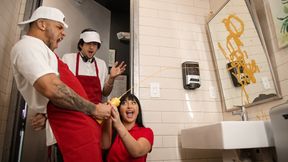 ”Aleksa Mink & Mike Ox Bring the Heat to the Big Brat Pizza Shop”
