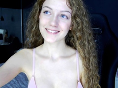 Hot amateur webcam teen masturbates for their fans