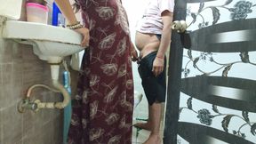 Sister-in-law Made Brother-in-law in Toilet