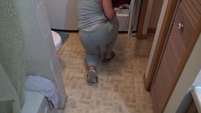 Irani Jadid Doggystyle Stepmother Washroom