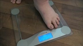 Bunnie's 1st Weigh In (HD WMV)