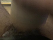Je baise sa grosse chatte fleshlight jusqu’à l’ejaculation