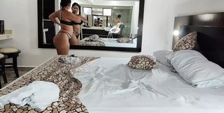 Mature Big Ass Waits for Me in the Room