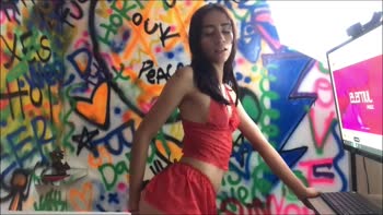 GiaMartin Seduces Stranger in Amateur Doggy Style Threesome
