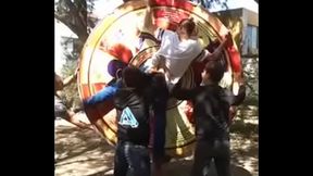 Grandota de pelo pintado en ruleta