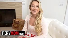 Meaty cougar Laura Bentley finally fucks prohibited paramour - pervmom trailer