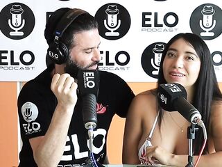 Verito Aguas pasa por el cuarto picante de Elo Podcast en México