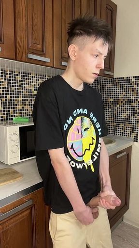 Young Twink's Gushing Cum Delight