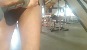 Relax in the sports hall