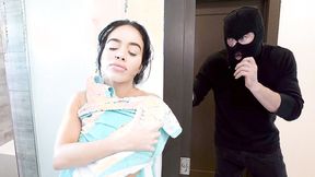 ”Big Boobs MILF Victoria June Surprised by Thief”