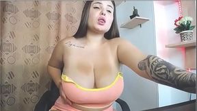 Real Huge Natural Boobs On Webcam