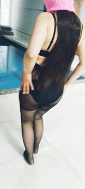 رقص زن کون گنده من / Sexy Woman Dancing