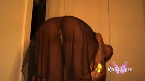 seducing majesty nasty until she cums hard as fuck