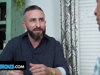 Bratty Ryder Rey Seduces Her Stepdad's Friend Ike by Flashing Him in the Kitchen