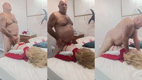 loira de 24 anos gosta de levar por tras pediu para o coroa meter tudinho ate gozar