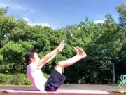 A Japanese idol who masturbates with a mattress in the Tokyo park!【Techno break】【Black out!!】