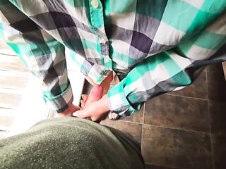Stepsister helps stepbrother cum fast in his pants