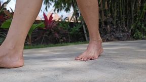 Milah Arches Sublime Walking barefoot outdoors