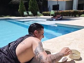 Alejandra Palacios has coarse sex with her gardener - ALEJANDRA PALACIOS