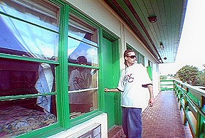 fuckin in da hood