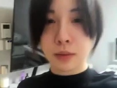 Amateur wild chick solo masturbation