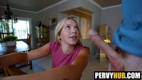 My Gamer Stepsister Wants a Turn Too! Jodie Johnson, Becky Summer