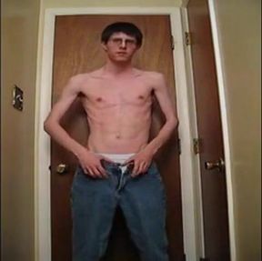 Skinny Nerd Twink Amateur