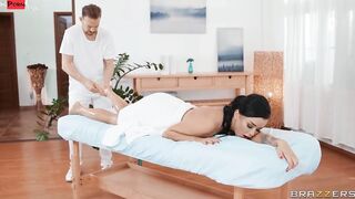 Daphne Turns The Rubs Table Sex Movie With Erik Everhard, Erica Black - Brazzers Official