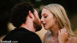 Lily Larimar & Montana Ridge Enjoy Intimate & Hard Sex Session!