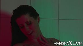 mariskax lady lyne and francys belle share a big dick