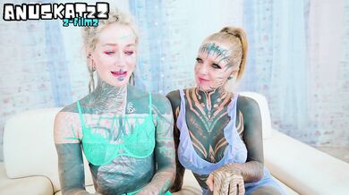 Tattooed TEENS' FFM Anal Fucking with Italian Big Cock