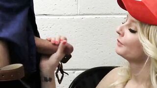 Jenna Fireworks The Beauty Blonde Gotten On Knees To Suck And Screwed