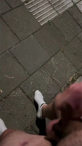 Public Jerk off in Front of a Nurse From the Resthouse