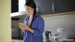 Is Ready To Rub Her Pussy - Cassie Fire