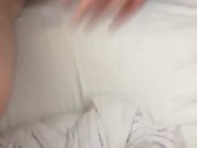 ESCAPO CON MI HERMANASTRA PARA PROBAR SU COÑO ROSA