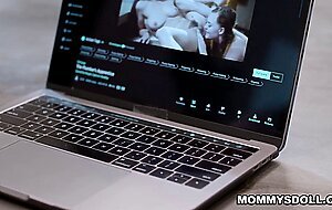 Dee and sophia continue to masturbate