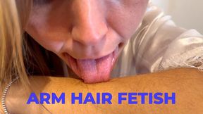 Arm Hairy Fetish – British MILF (HD MP4)