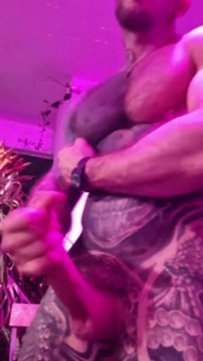 Bomb and cum play