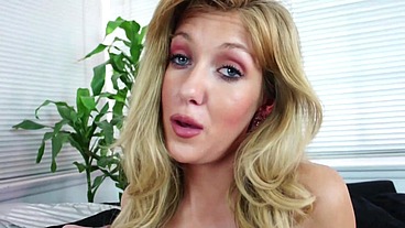 Emily Kae Gets A Thick Load Of Cum To Her Pussy