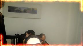 cortamos la luz para cojernos al portero y al electricista, nos sorprendio perla con su regalito completo