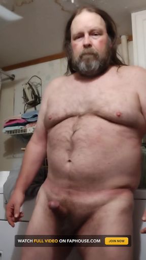 Jeff Jacks off for You