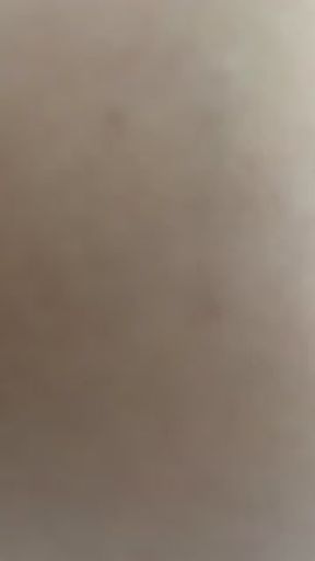 La VECINA siempre quiere mi LECHE EN SU PUSSY