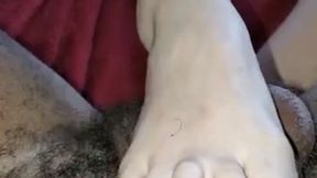 Footjob and Toe Fuck Quickie
