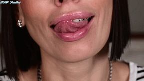 * Custom Scraps * Kissing tease Part 2 - MP4