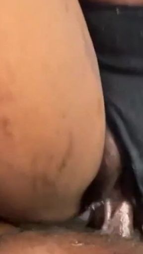 A Beautiful Ghanaian Bride Loves Her Husband's Wild Sex.