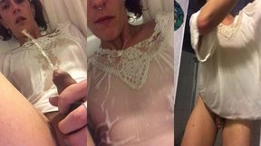 jeu uro dans la baignoire mon teeshirt est trempe ma bouche est pleine !