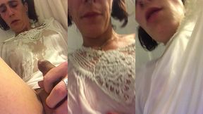 jeu uro dans la baignoire mon teeshirt est trempe ma bouche est pleine !