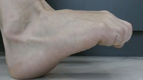 You can start toe wiggling over with the silver nails (Part 2) MP4 FULL HD 1080p