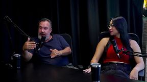 A forma que faz o &quot_carona do TED&quot_, uma transa a 4 que fez no carro, queria gravar com trans, e homem &eacute_ o que mais para ele - Binho TED (Ted Oficial) | WATCH ON: SHEER/RED